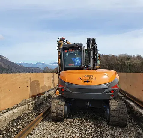 Création de tranchées de viabilisation à Noyant-de-Touraine